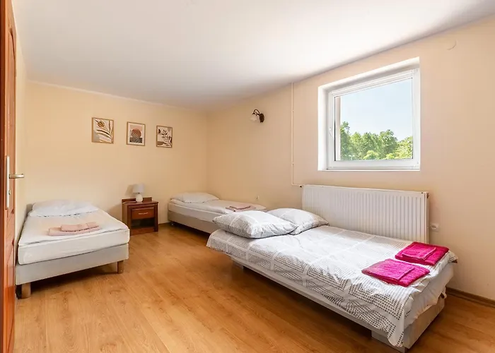 Kaczy Brzeg * Roznowo (Oborniki)